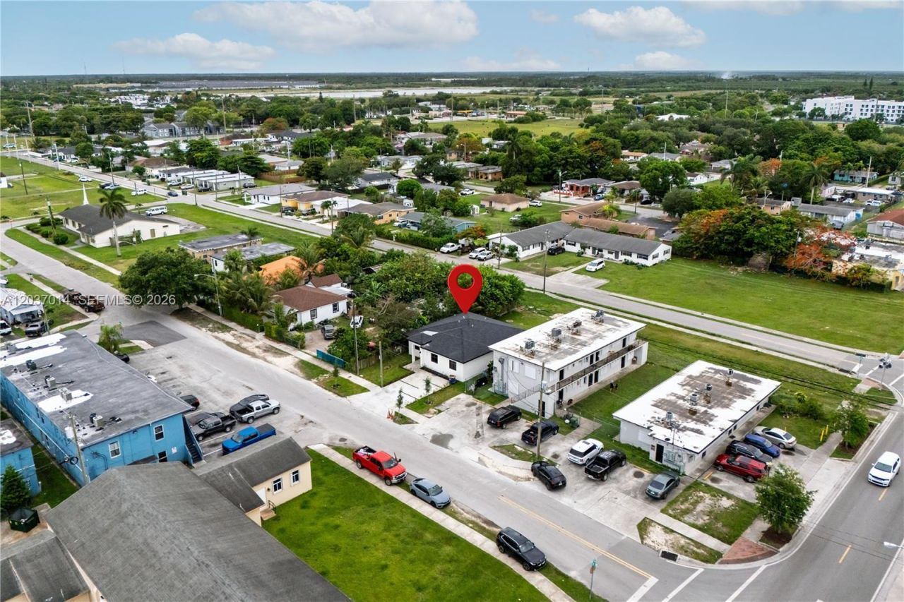 426 SW 9th Ave , Homestead, FL 33030 Photo