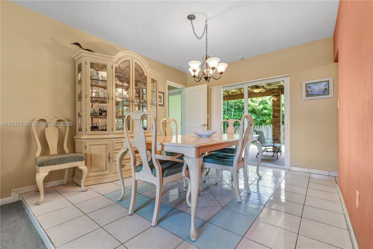 18425 SW 87th Ct , Cutler Bay, FL 33157 Photo