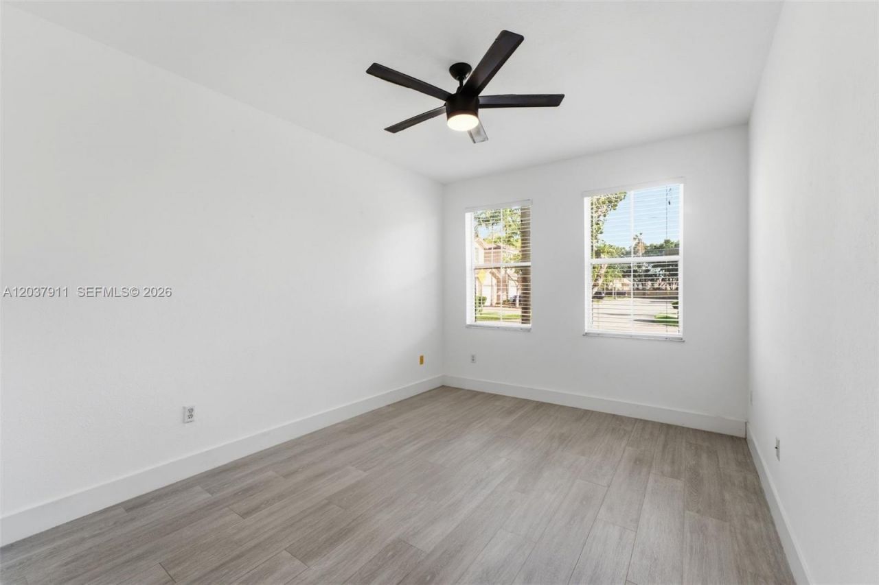 12594 SW 122nd St, Miami, FL 33186 Photo