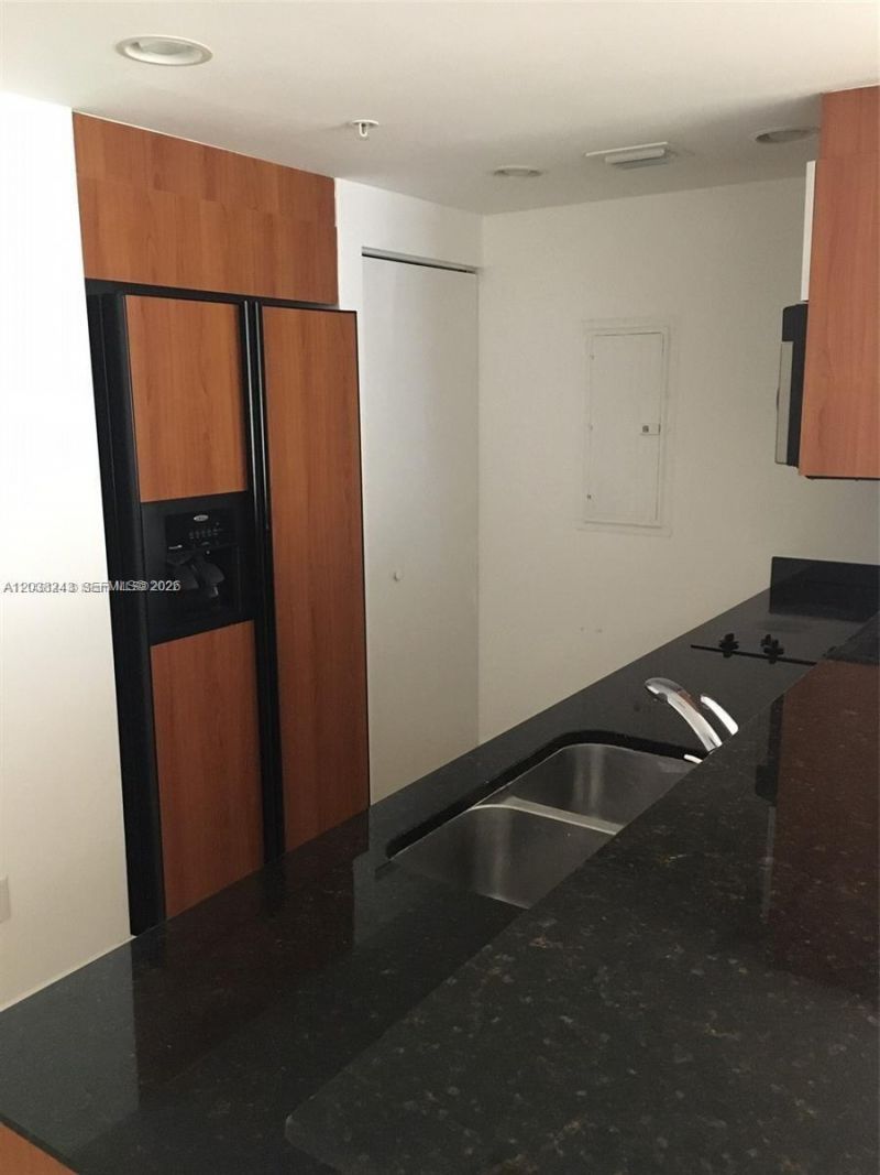 335 S Biscayne Blvd, Unit 2006, Miami, FL 33131 Photo