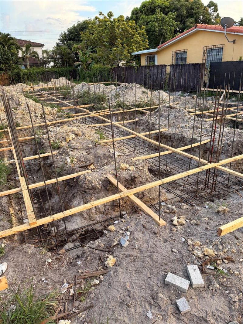 2544 SW 17th St, Miami, FL 33145 Photo