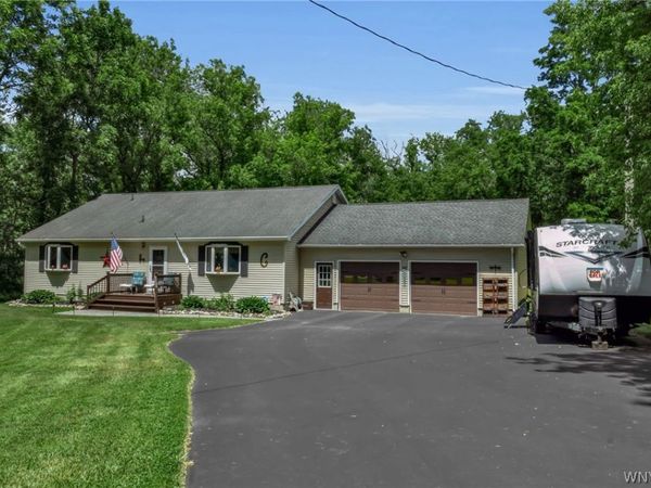 9214 Cone Dorman Road , Batavia, NY 14020