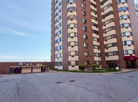 Main Photo