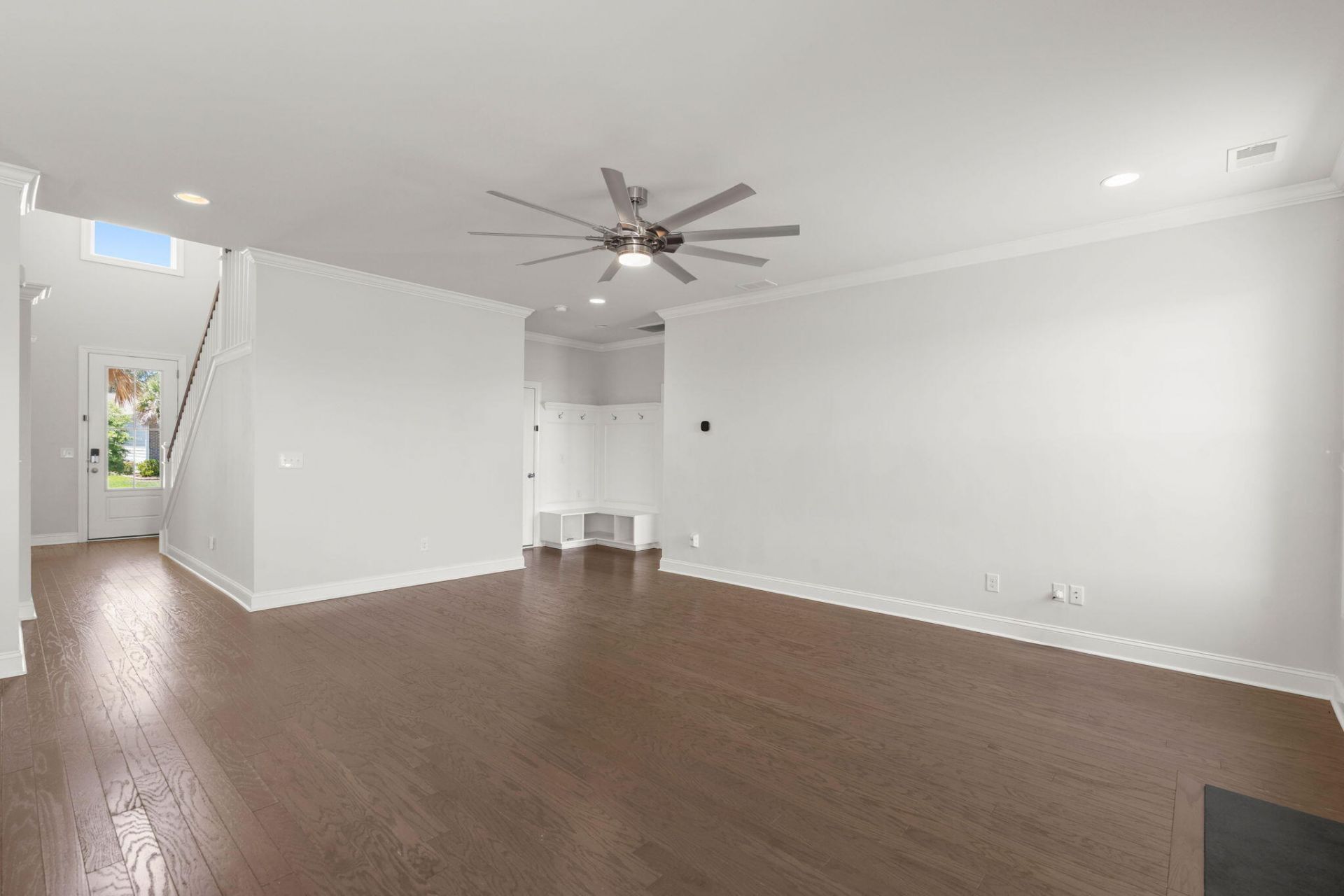 226 Seaworthy Street Photo 16