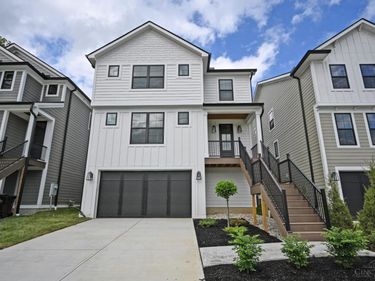 7406 Orchard Street, Columbia Twp, OH 45227
