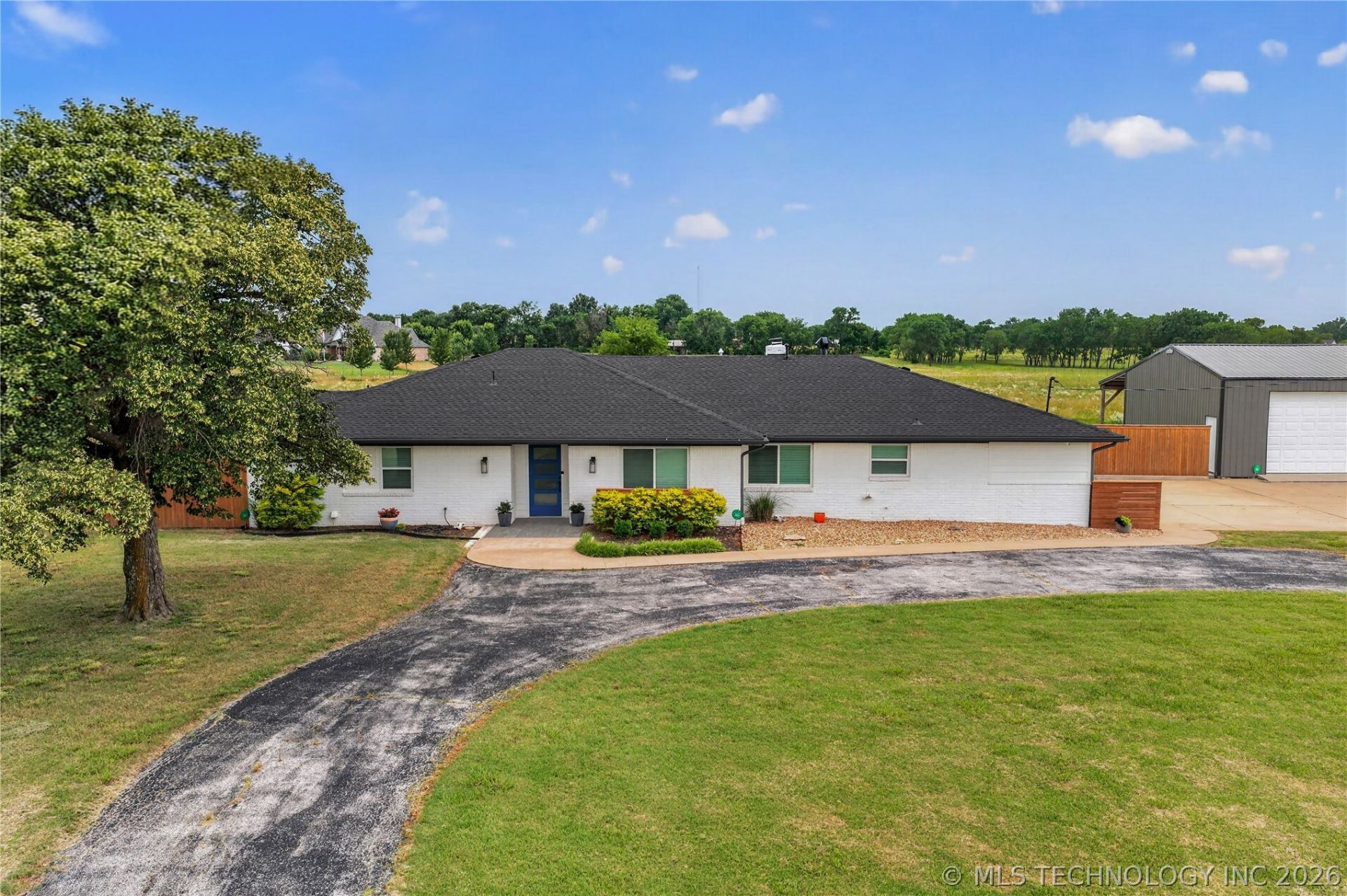 11736 E 450 Road, Claremore, OK 74017 Main Photo