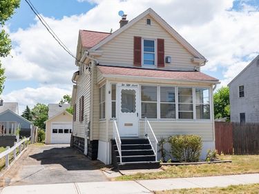 257 Redlands Street, Springfield, MA 01104