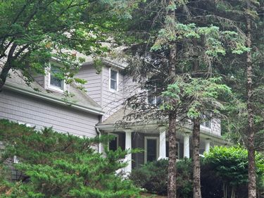 170 Watch Hill Road , Cortlandt Manor, NY 10567