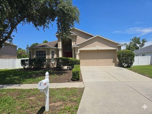 2721 PANKAW LANE , VALRICO, FL 33596