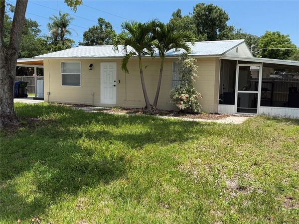 2195 PARK ROAD , VENICE, FL 34293