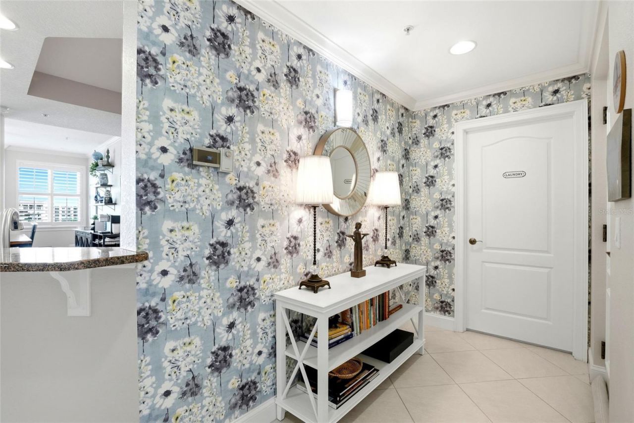 750 4th Avenue S, Unit 705D, Saint Petersburg, FL 33701 Photo