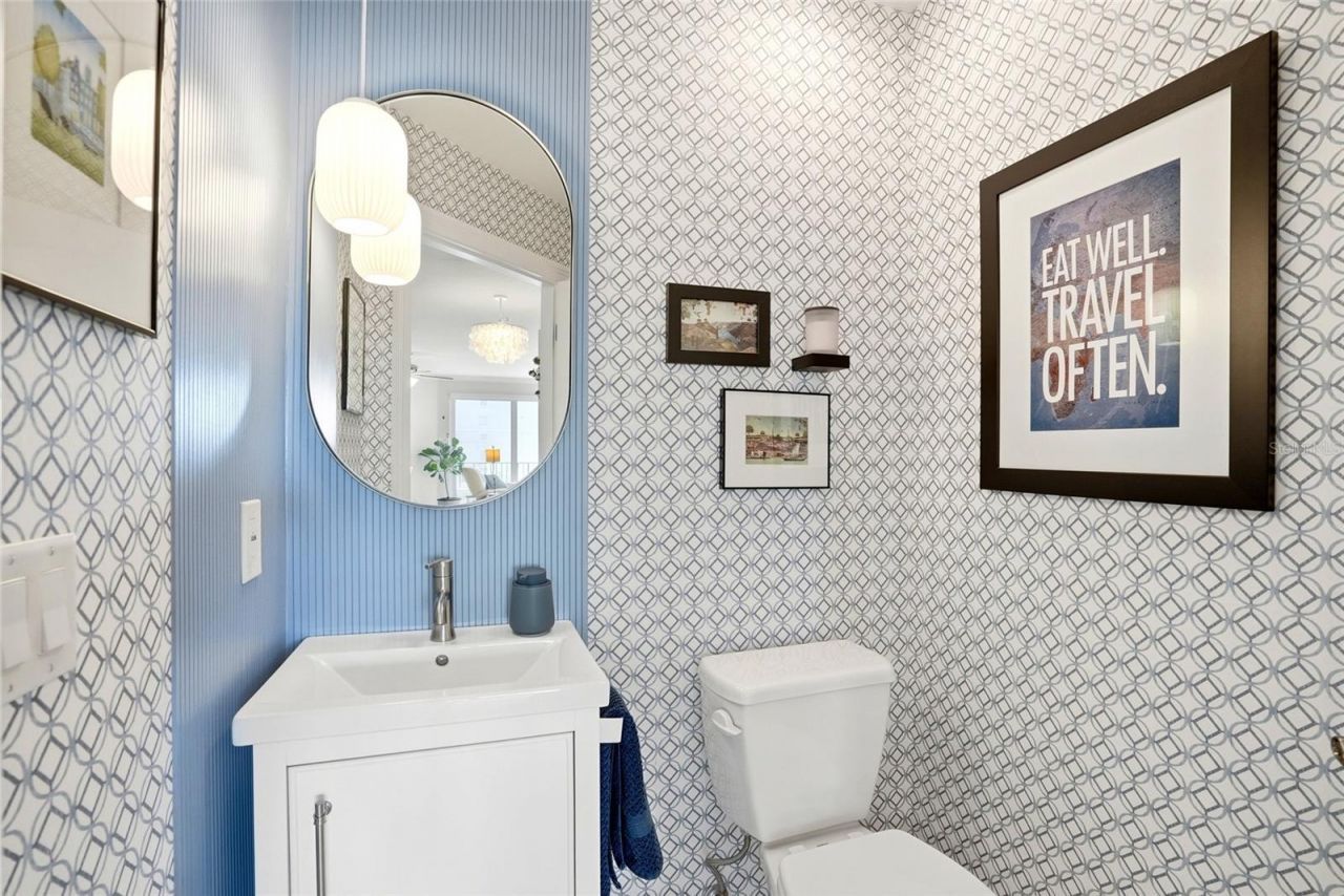 750 4th Avenue S, Unit 705D, Saint Petersburg, FL 33701 Photo