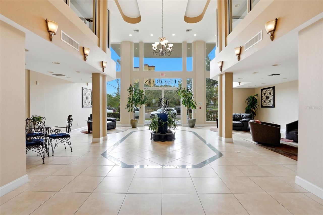 750 4th Avenue S, Unit 705D, Saint Petersburg, FL 33701 Photo