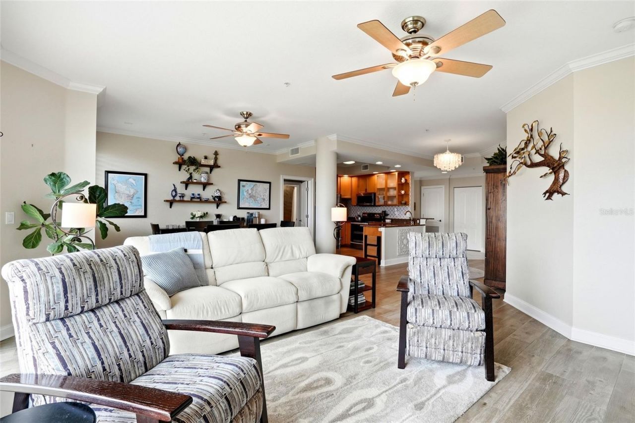 750 4th Avenue S, Unit 705D, Saint Petersburg, FL 33701 Photo