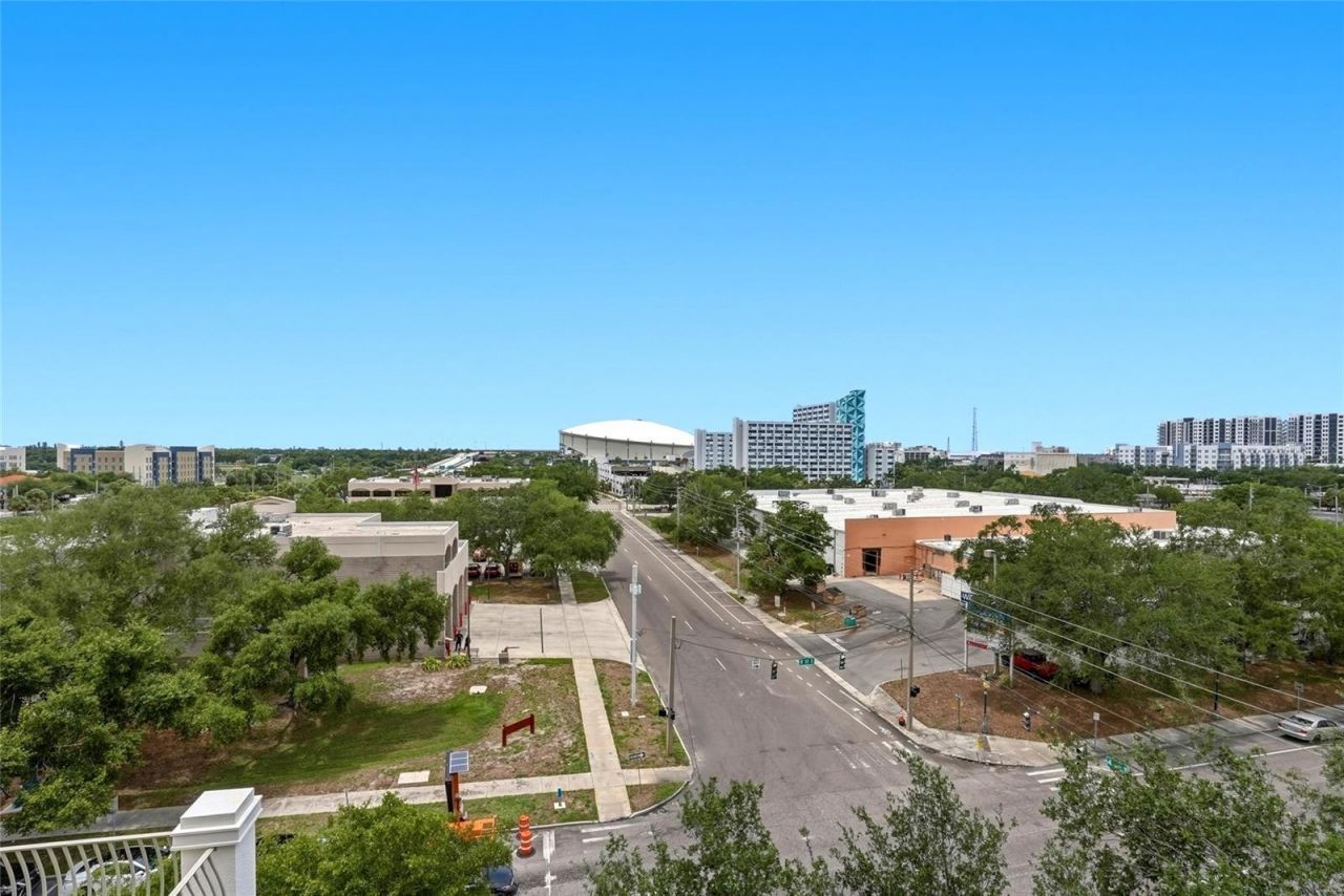 750 4th Avenue S, Unit 705D, Saint Petersburg, FL 33701 Photo