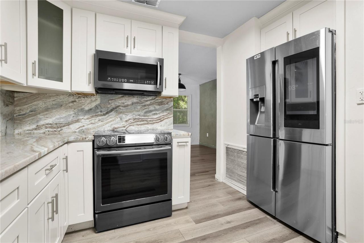 2412 Grandview Avenue, Sanford, FL 32771 Photo
