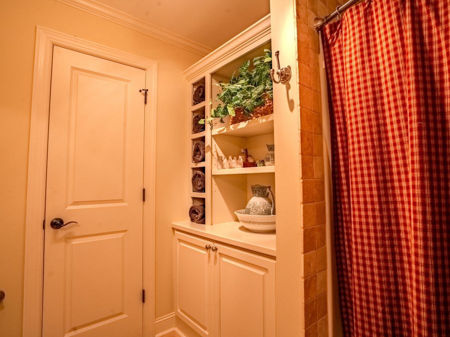 Property Image 38