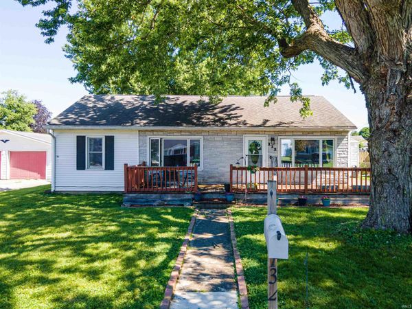 132 W North C Street, Gas City, IN 46933