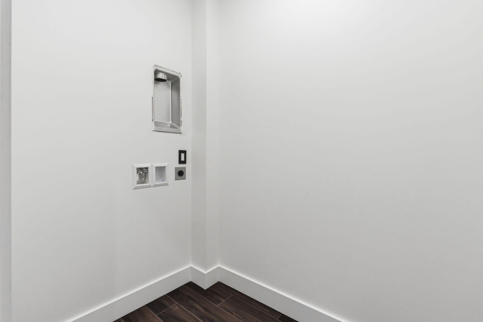 42 Enclave Place Photo 21