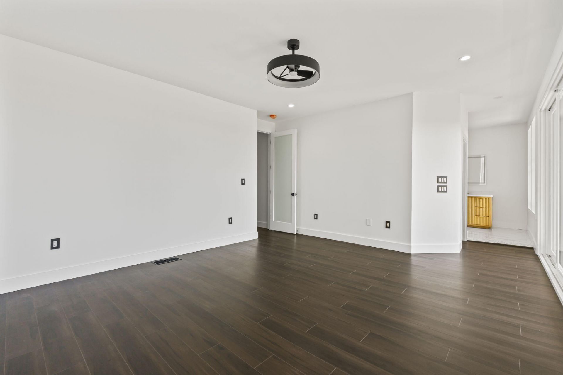 42 Enclave Place Photo 47