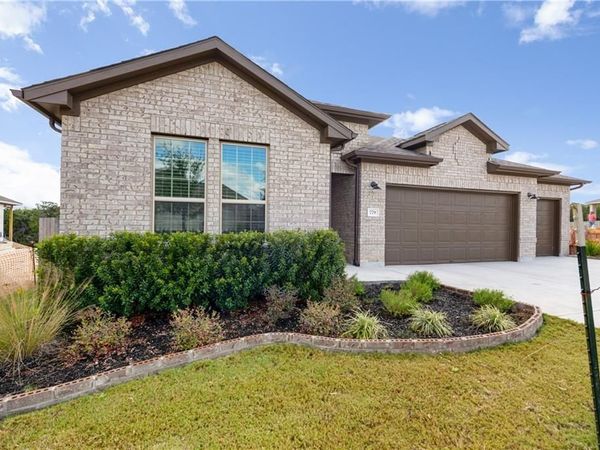779 Founders RDG, Dripping Springs, TX 78620