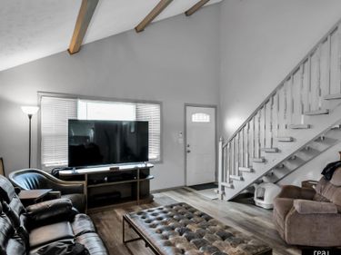 6527 & 6529 Lafayette Avenue, Omaha, NE 68132