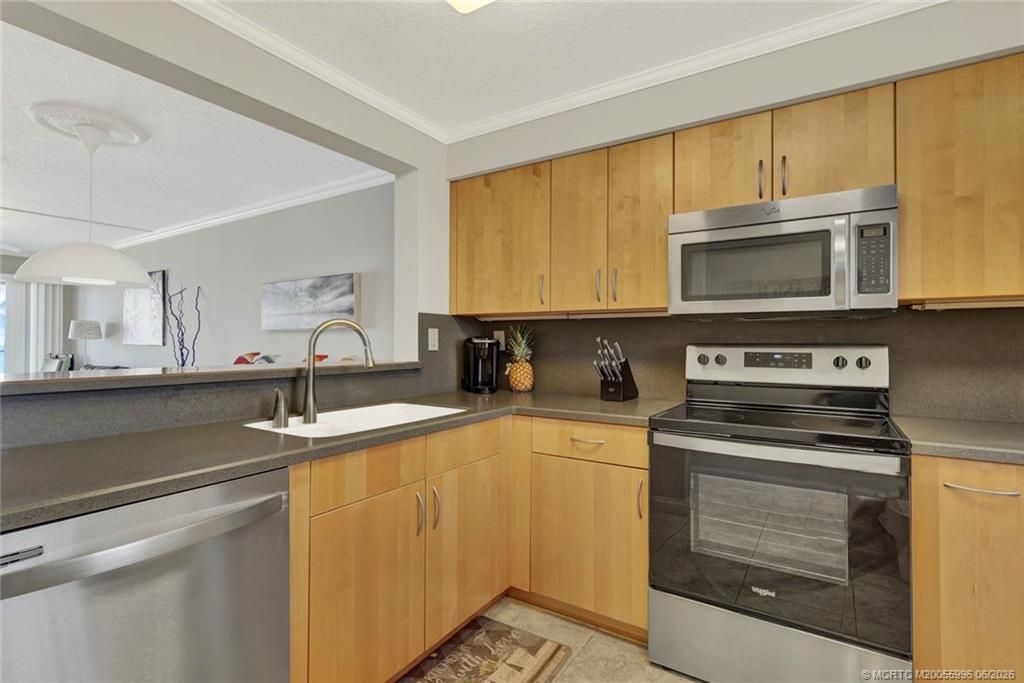 9490 S Ocean Drive, Unit 410, Jensen Beach, FL 34957 Photo