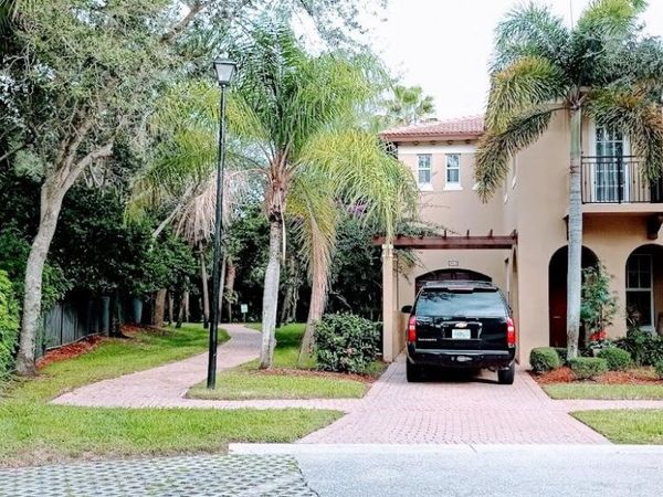 2812 Eagle Rock Circle, Unit 906, West Palm Beach, FL 33411