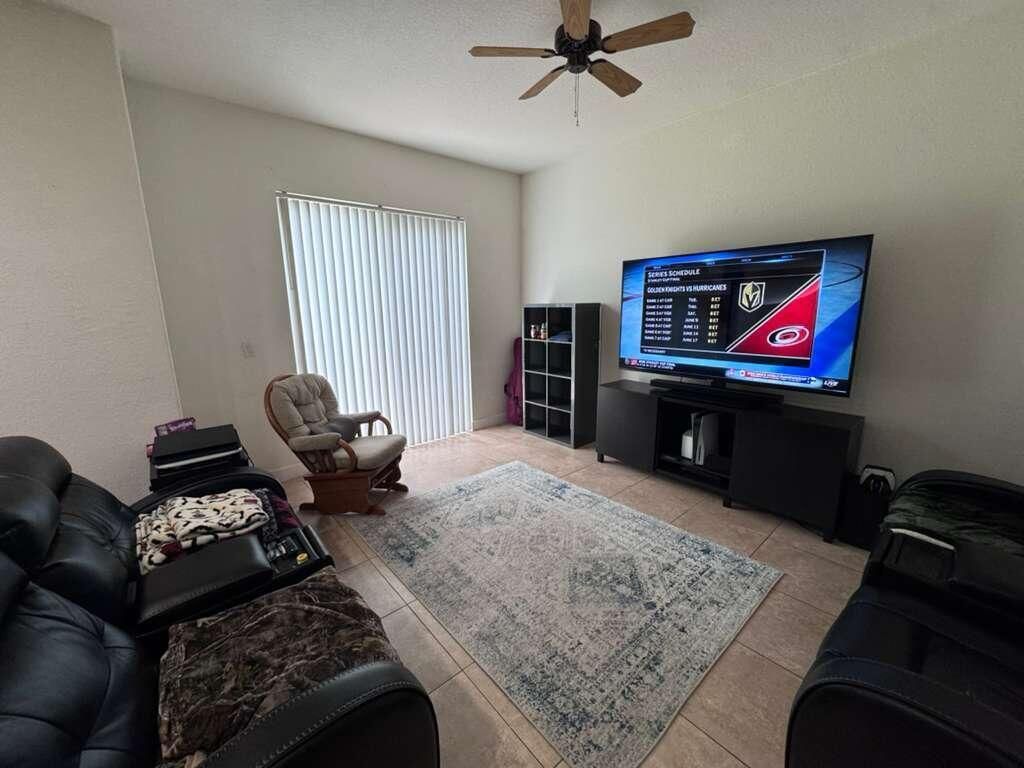 2812 Eagle Rock Circle, Unit 906, West Palm Beach, FL 33411 Photo