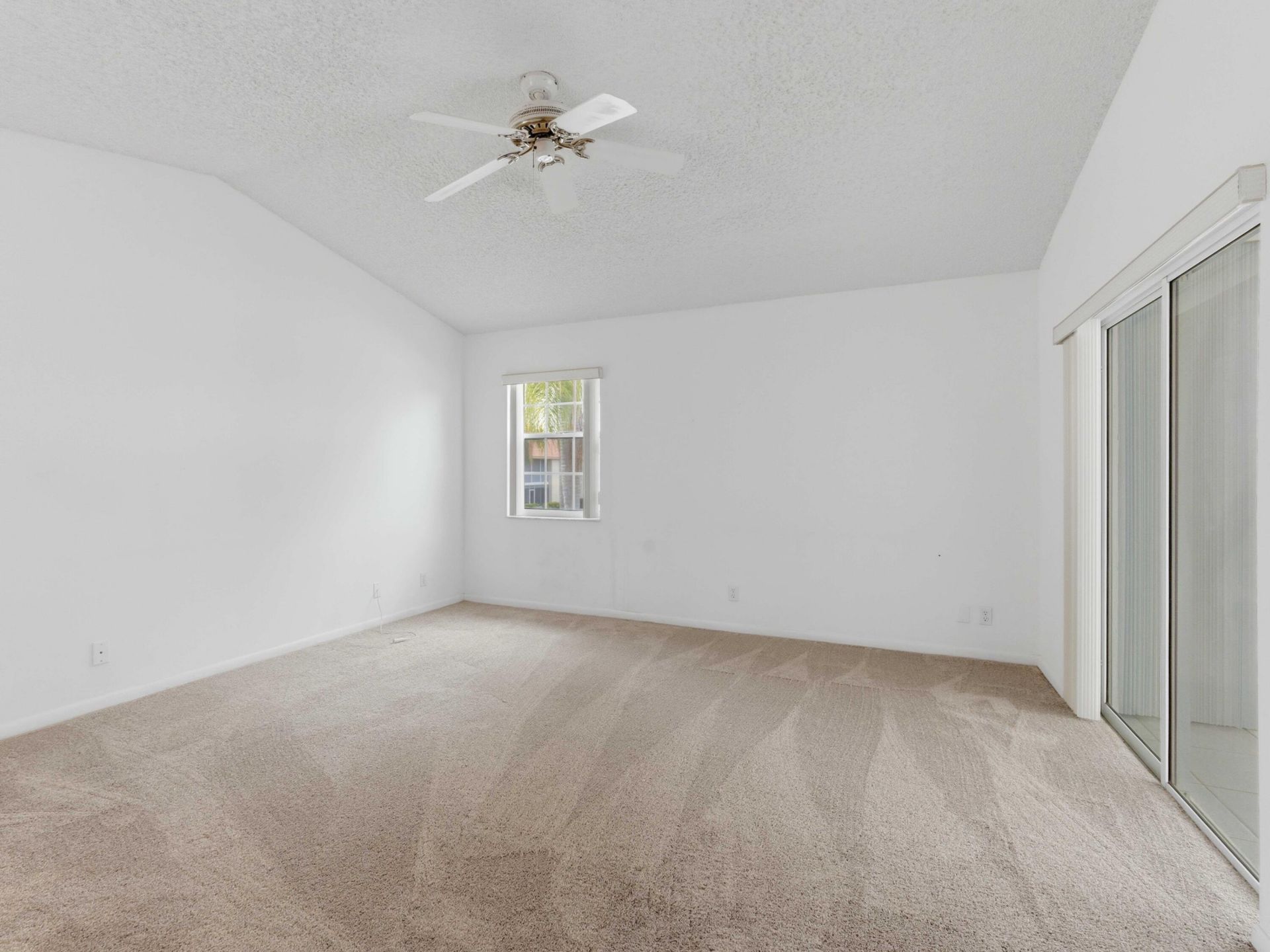 14383 Via Royal, Unit 3, Delray Beach, FL 33446 Photo