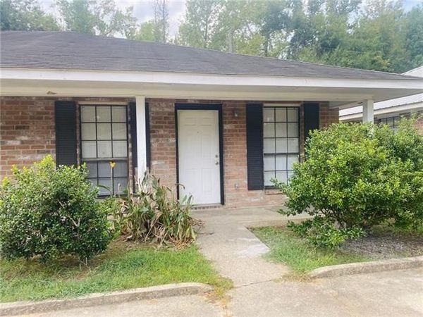 1307 HOOKS Drive , Unit B, Hammond, LA 70401