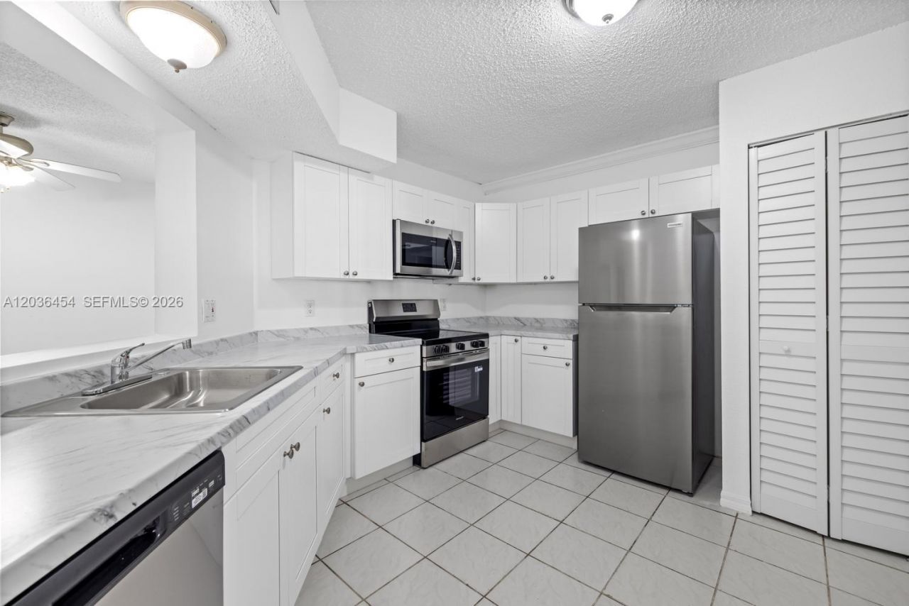 1055 N Franklin Ave , Unit 1055G, Homestead, FL 33034 Photo