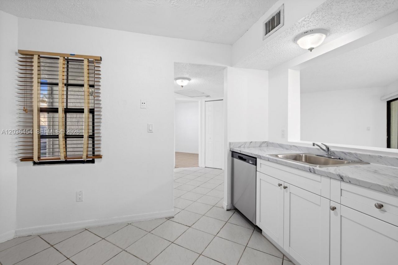 1055 N Franklin Ave , Unit 1055G, Homestead, FL 33034 Photo
