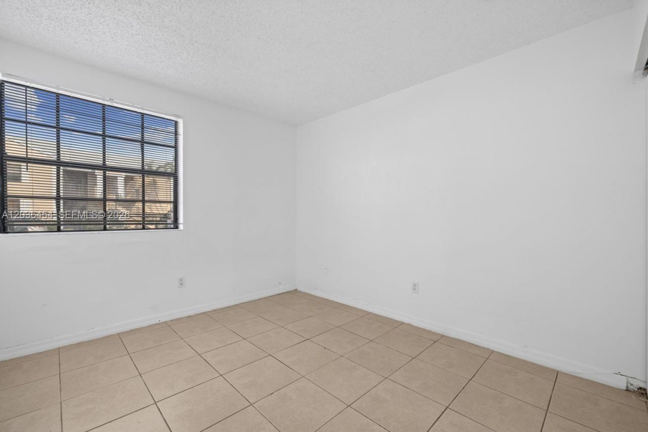 1055 N Franklin Ave , Unit 1055G, Homestead, FL 33034 Photo