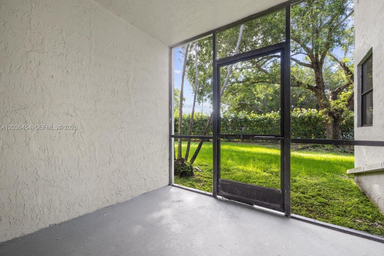 1055 N Franklin Ave , Unit 1055G, Homestead, FL 33034 Photo