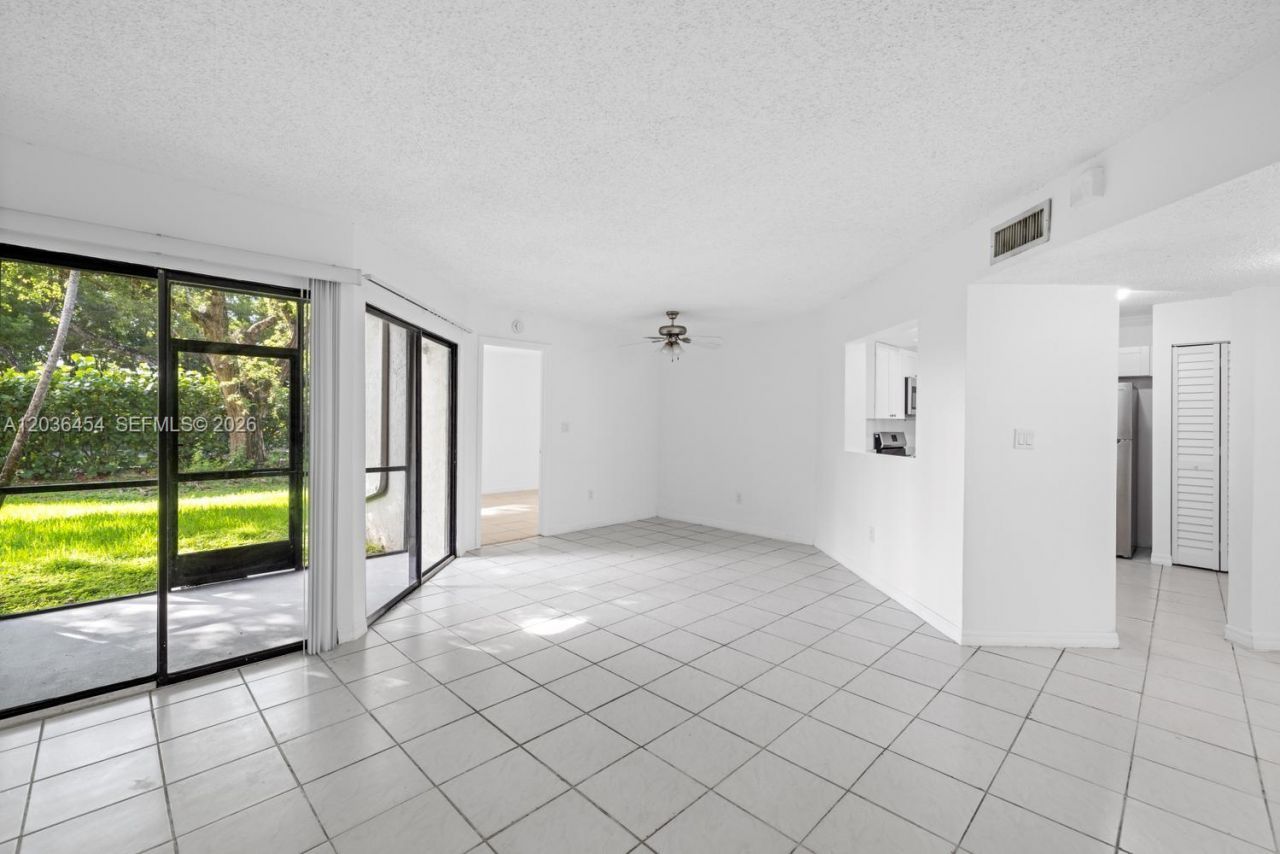 1055 N Franklin Ave , Unit 1055G, Homestead, FL 33034 Photo