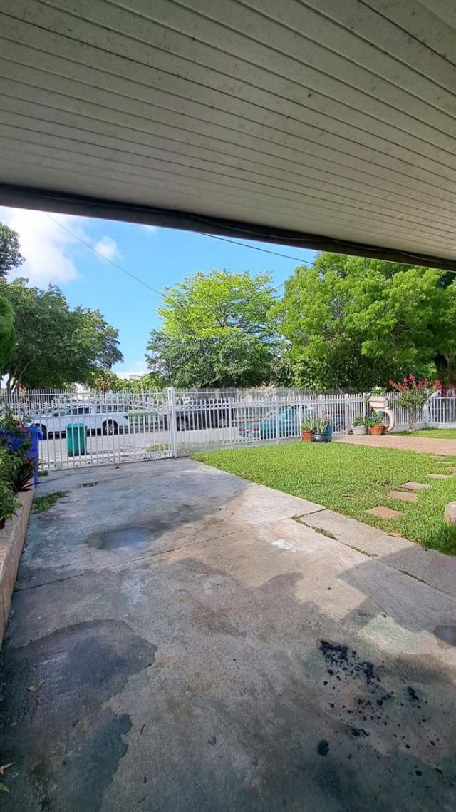 351 NW 31st St, Miami, FL 33127 Photo