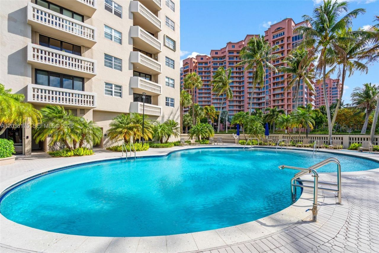 90 Edgewater Dr , Unit 1216, Coral Gables, FL 33133 Photo