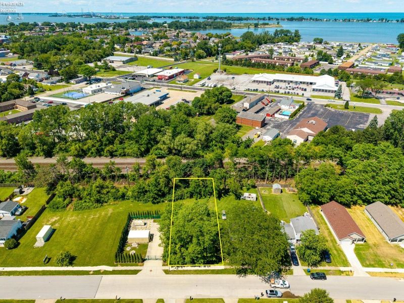 1981 E Oldgate Road, Sandusky, OH 44870 Photo 2
