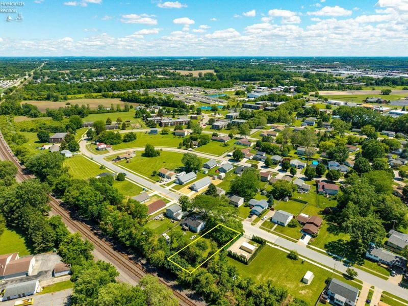 1981 E Oldgate Road, Sandusky, OH 44870 Photo 6