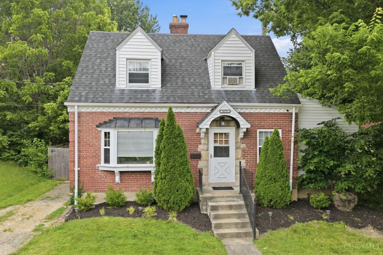 4158 Saint Lawrence Avenue, Cincinnati, OH 45205 Main Photo