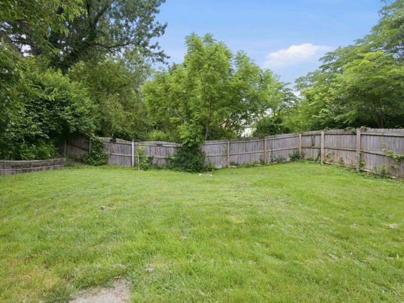 4158 Saint Lawrence Avenue, Cincinnati, OH 45205 Photo 36