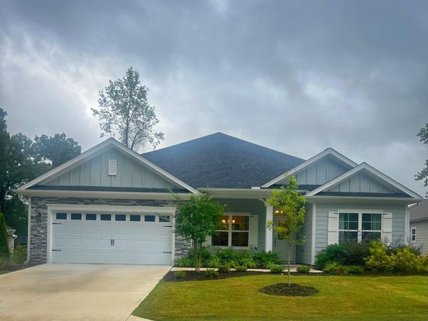 103 Firethorn Circle, Wallace, NC 28466
