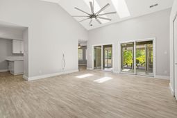3112 Robyn Ct. photo 4