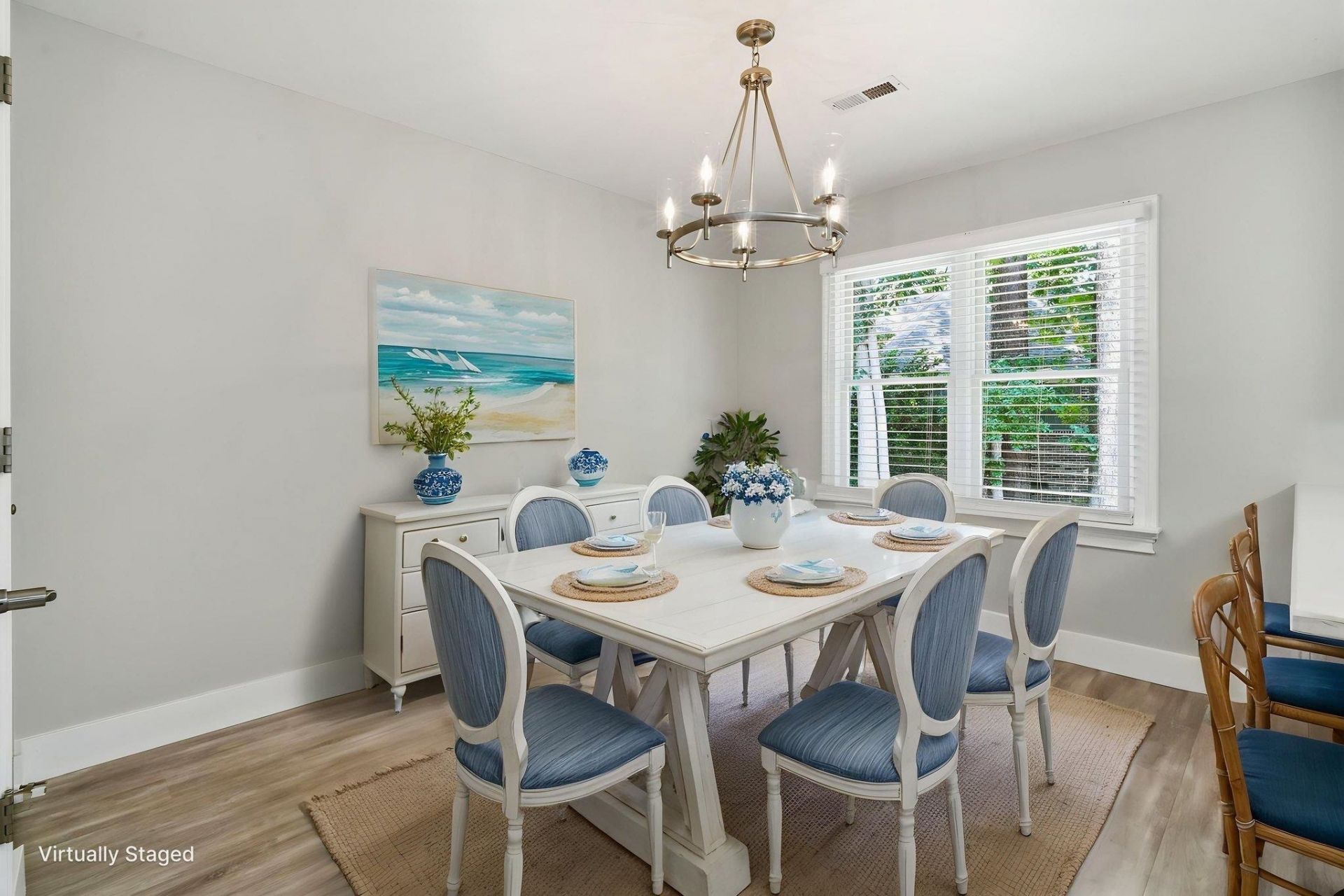 3112 Robyn Ct. Photo 8