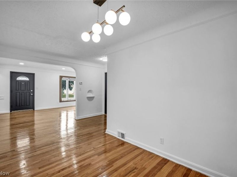 421 E 255th, Euclid, OH 44132 Photo 23