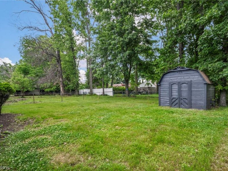 421 E 255th, Euclid, OH 44132 Photo 7