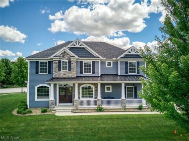 2473 Westwood Circle, Hudson, OH 44236