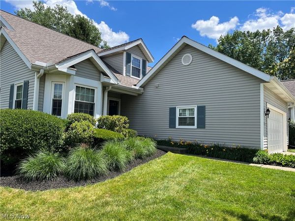 201 Steeplechase Drive , Unit 6, Willoughby Hills, OH 44092