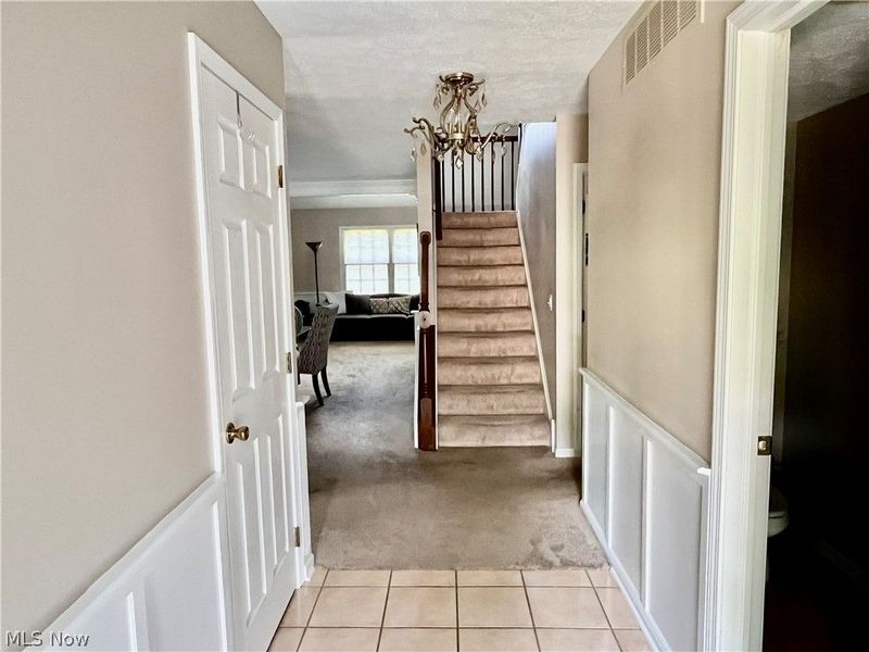 201 Steeplechase Drive, Unit 6, Willoughby Hills, OH 44092 Photo 24